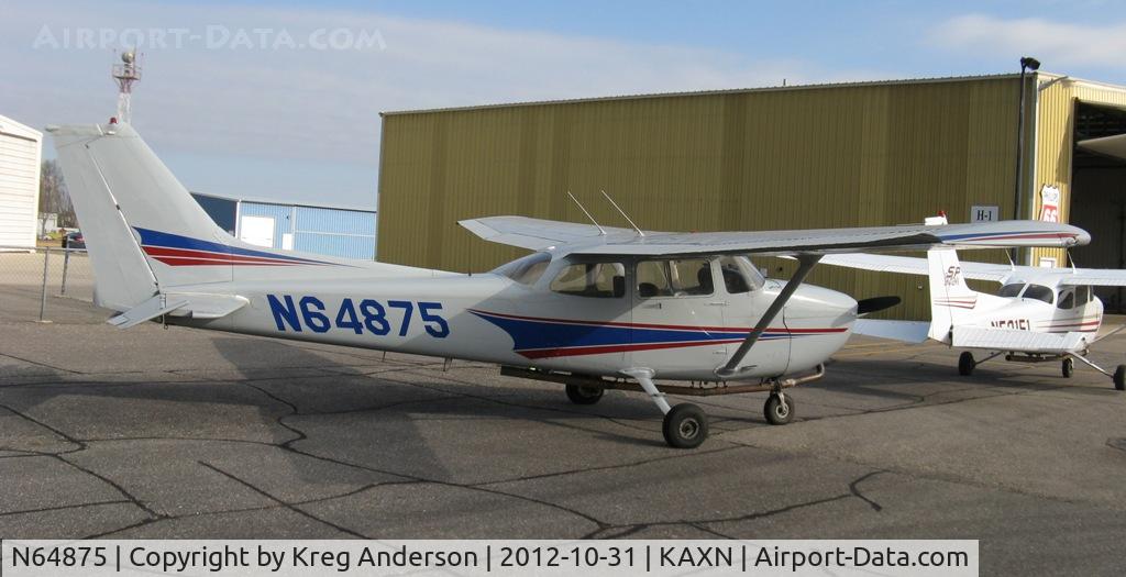 N64875, 1982 Cessna 172P C/N 17275642, Cessna 172P Skyhawk on the ramp.
