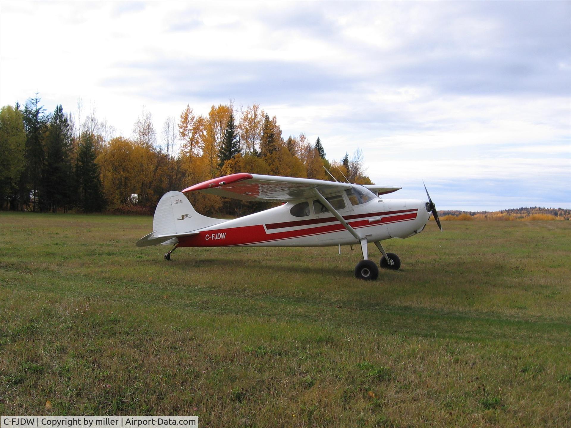 C-FJDW, 1952 Cessna 170B C/N 20764, Chief lake