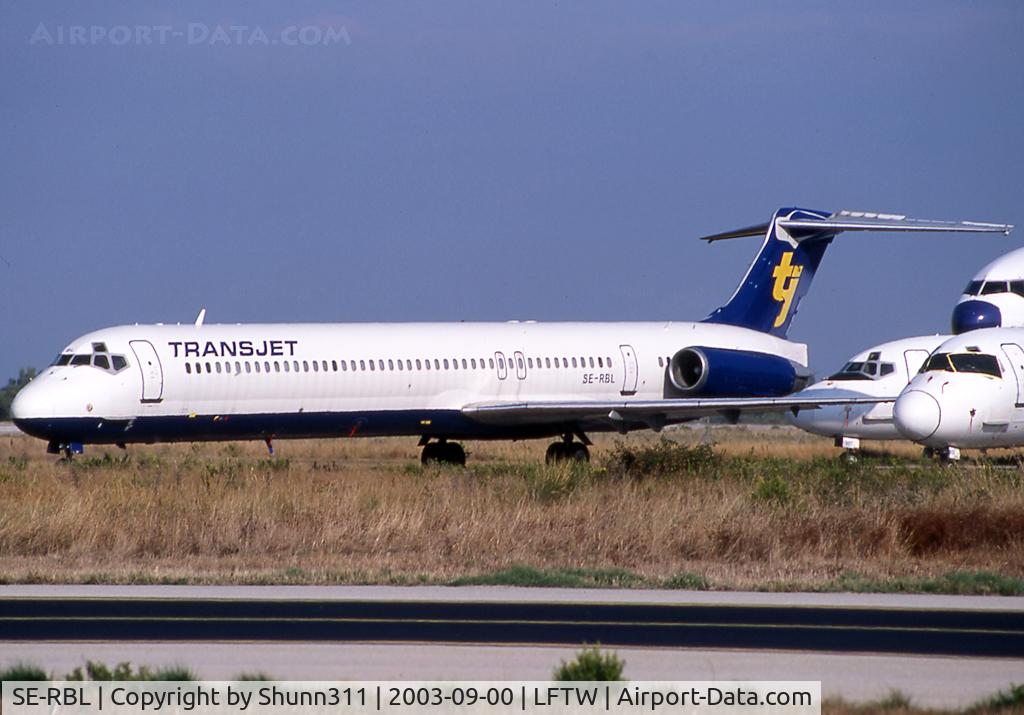 SE-RBL, 1988 McDonnell Douglas MD-83 (DC-9-83) C/N 49707, Parked after Transjet bankrupt...