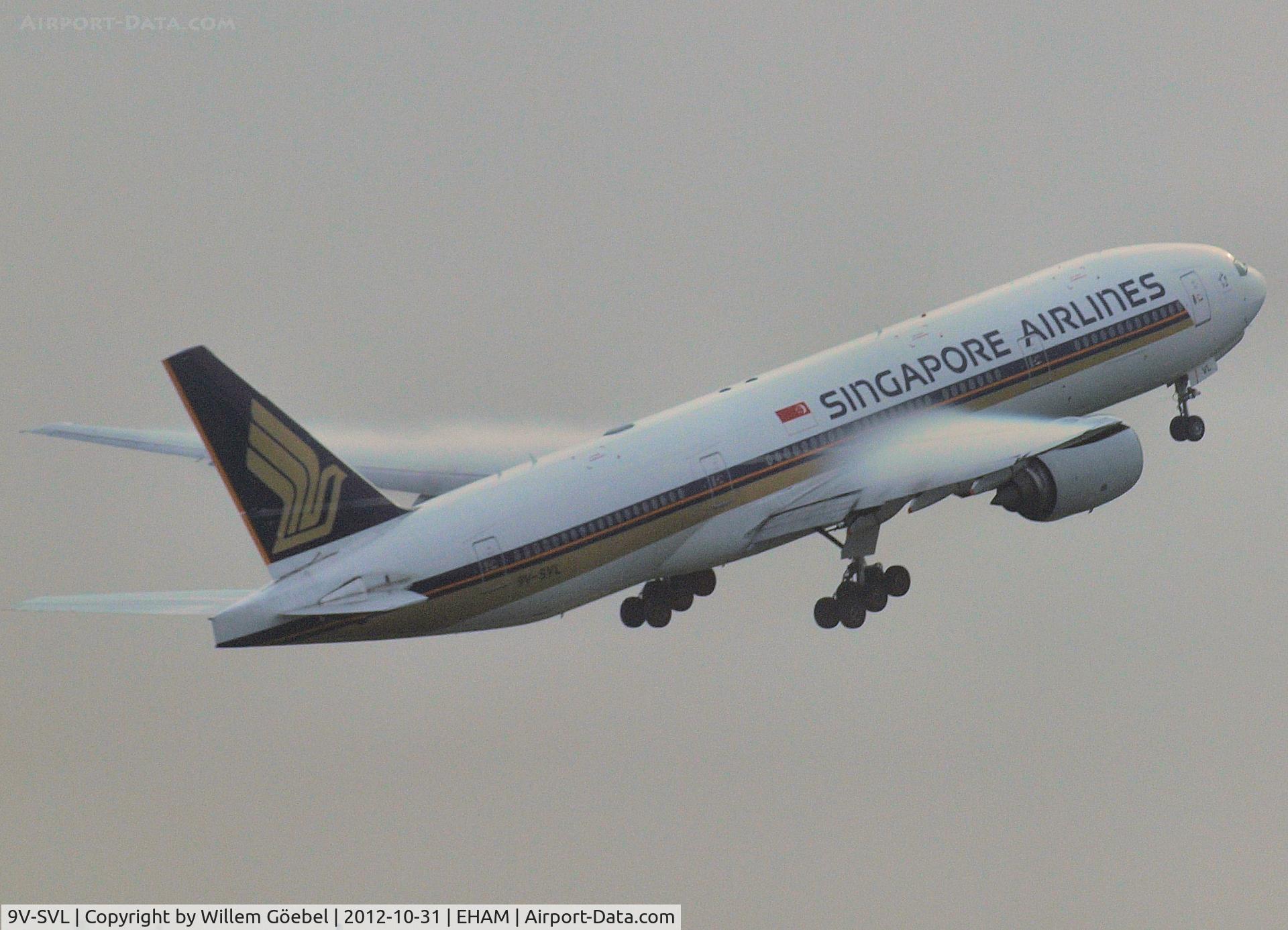 9V-SVL, 2002 Boeing 777-212/ER C/N 32336, Take off from runway L18 of Schiphol Airport