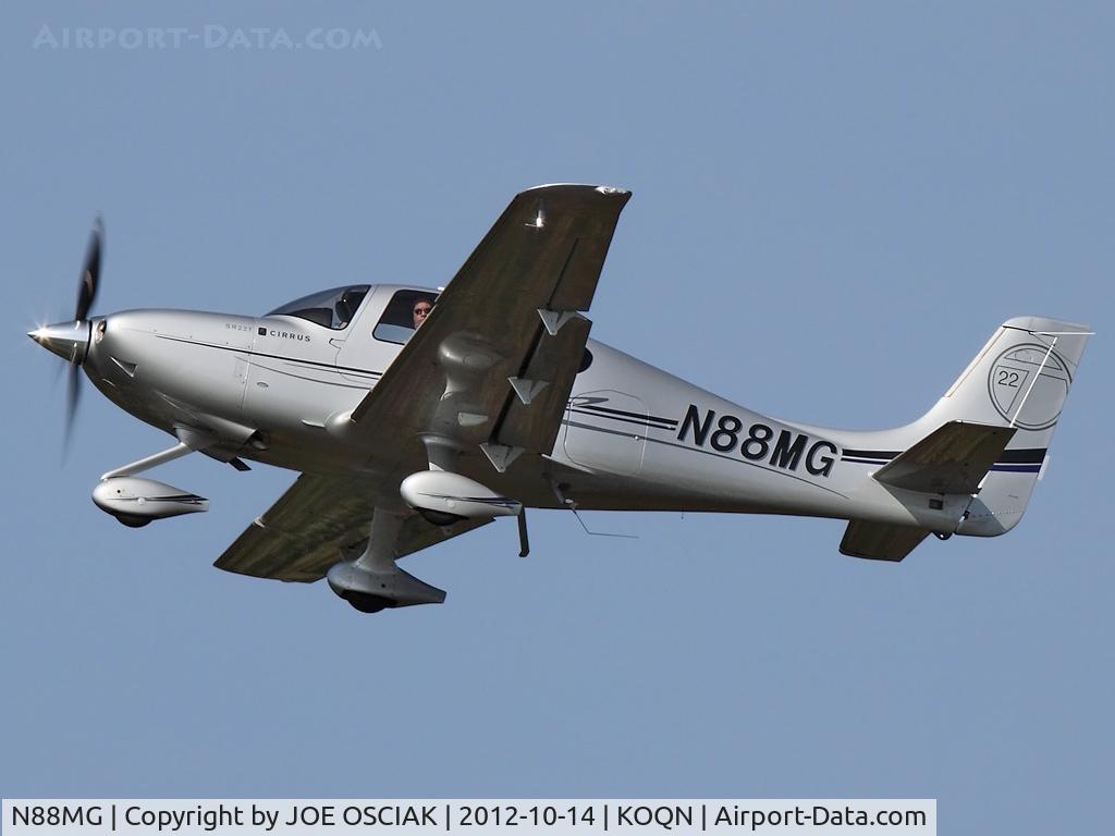 N88MG, Cirrus SR22T C/N 0078, leaving Brandywine