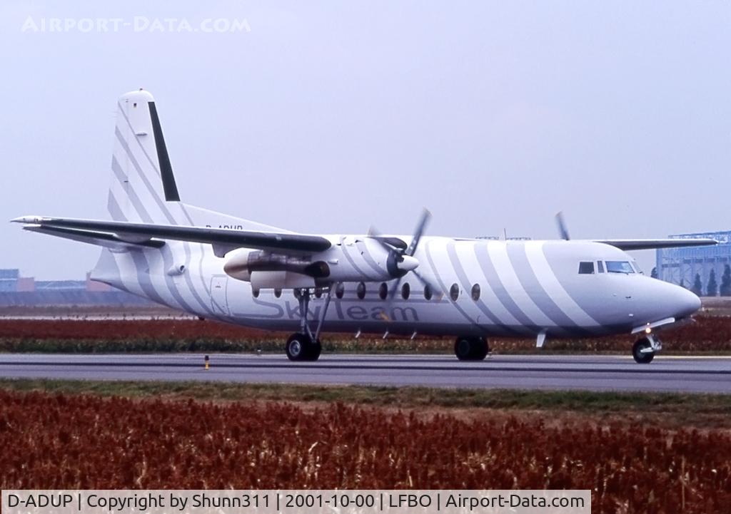 D-ADUP, 1985 Fokker F-27-500 Friendship C/N 10686, Taxiing holding point rwy 14L for departure in grey Skyteam c/s...