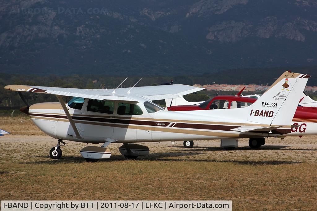 I-BAND, 1979 Cessna R172K Hawk XP C/N R1723081, Parked