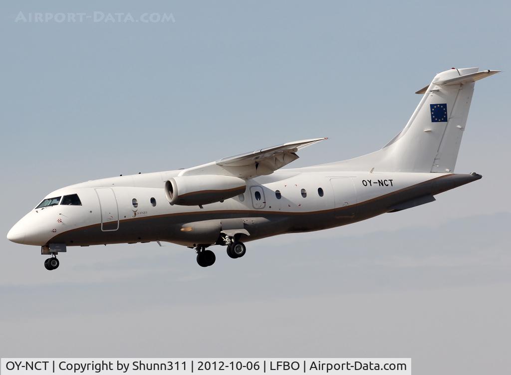 OY-NCT, 2001 Dornier 328-310 C/N 3213, Landing rwy 14L