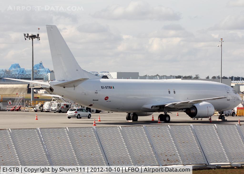 EI-STB, 1992 Boeing 737-476 C/N 24440, Parked at the Cargo apron... Used by Air Contractors...