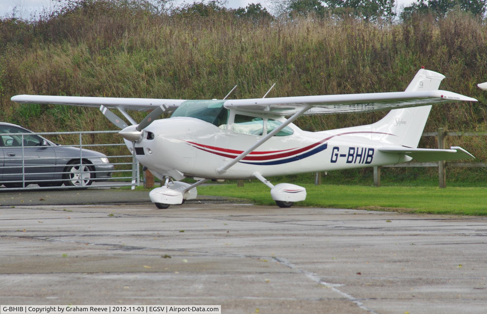 G-BHIB, 1980 Reims F182Q Skylane C/N 0134, Parked at Old Buckenham.