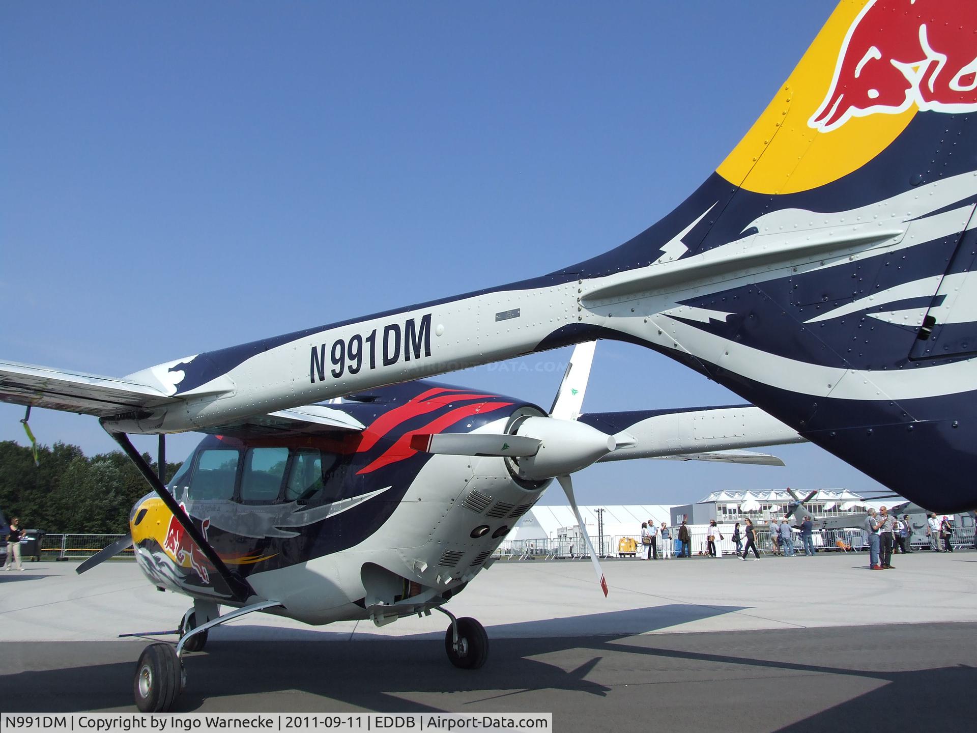 N991DM, Cessna 337D Super Skymaster C/N 337-1177, Cessna 337D Super Skymaster at the ILA 2012, Berlin