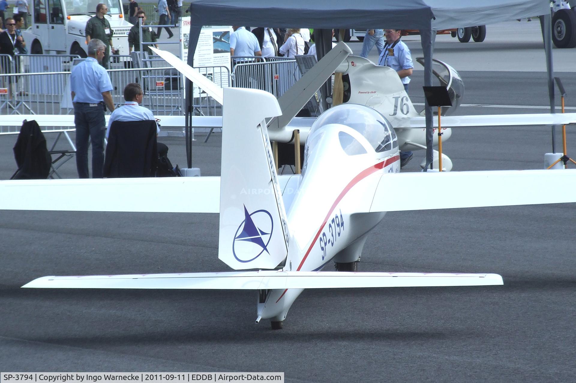 SP-3794, Marganski MDM-1 Fox C/N Not found SP-3794, Marganski & Myslowski MDM-1 Fox at the ILA 2012, Berlin