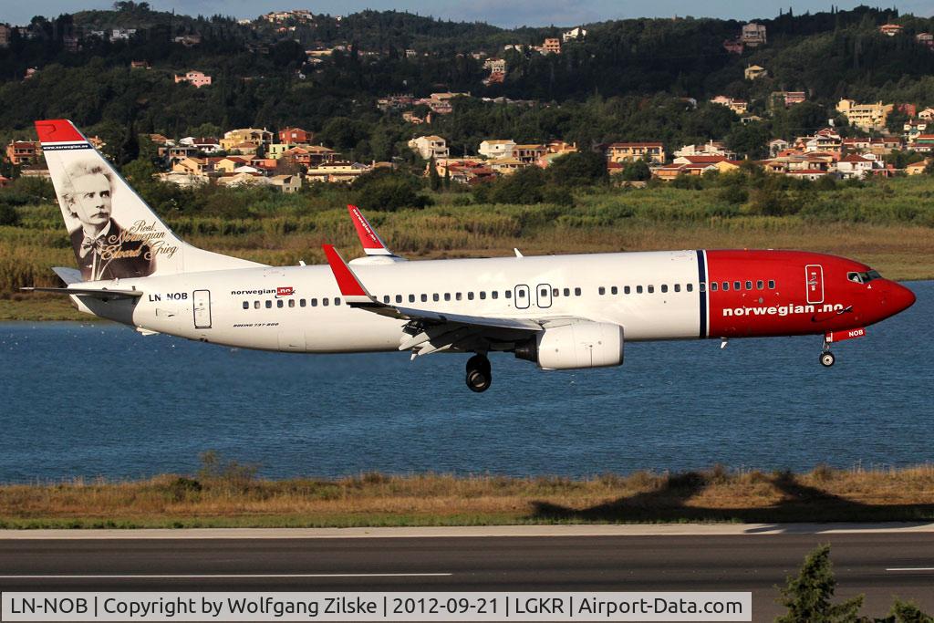 LN-NOB, 2008 Boeing 737-8FZ C/N 34954, visitor