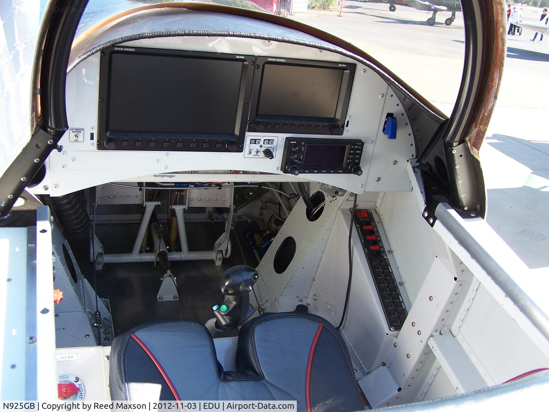 N925GB, 2005 Vans RV-8 C/N TWL01, cockpit