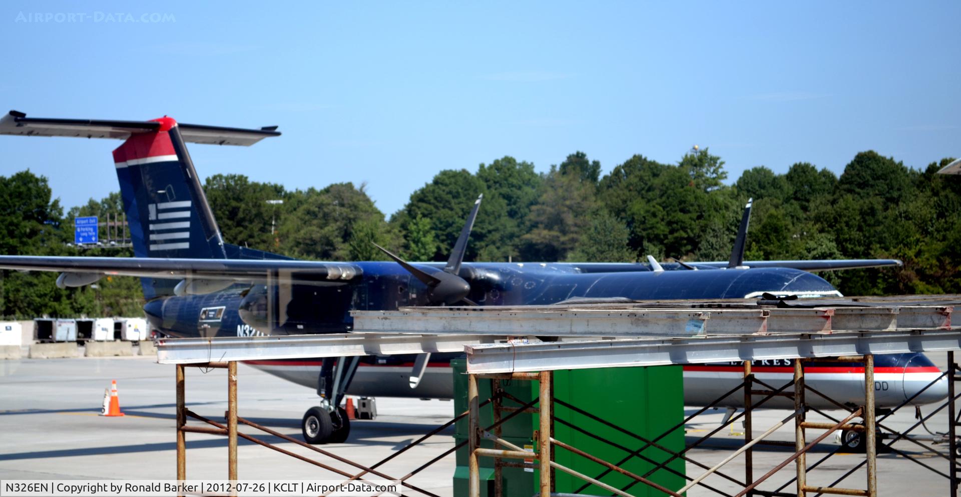 N326EN, 1990 De Havilland Canada DHC-8-311 Dash 8 C/N 234, CLT