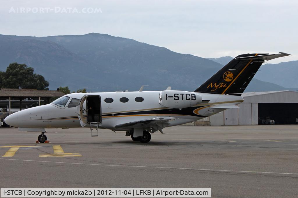 I-STCB, 2010 Cessna 510 Citation Mustang Citation Mustang C/N 510-0330, Parked