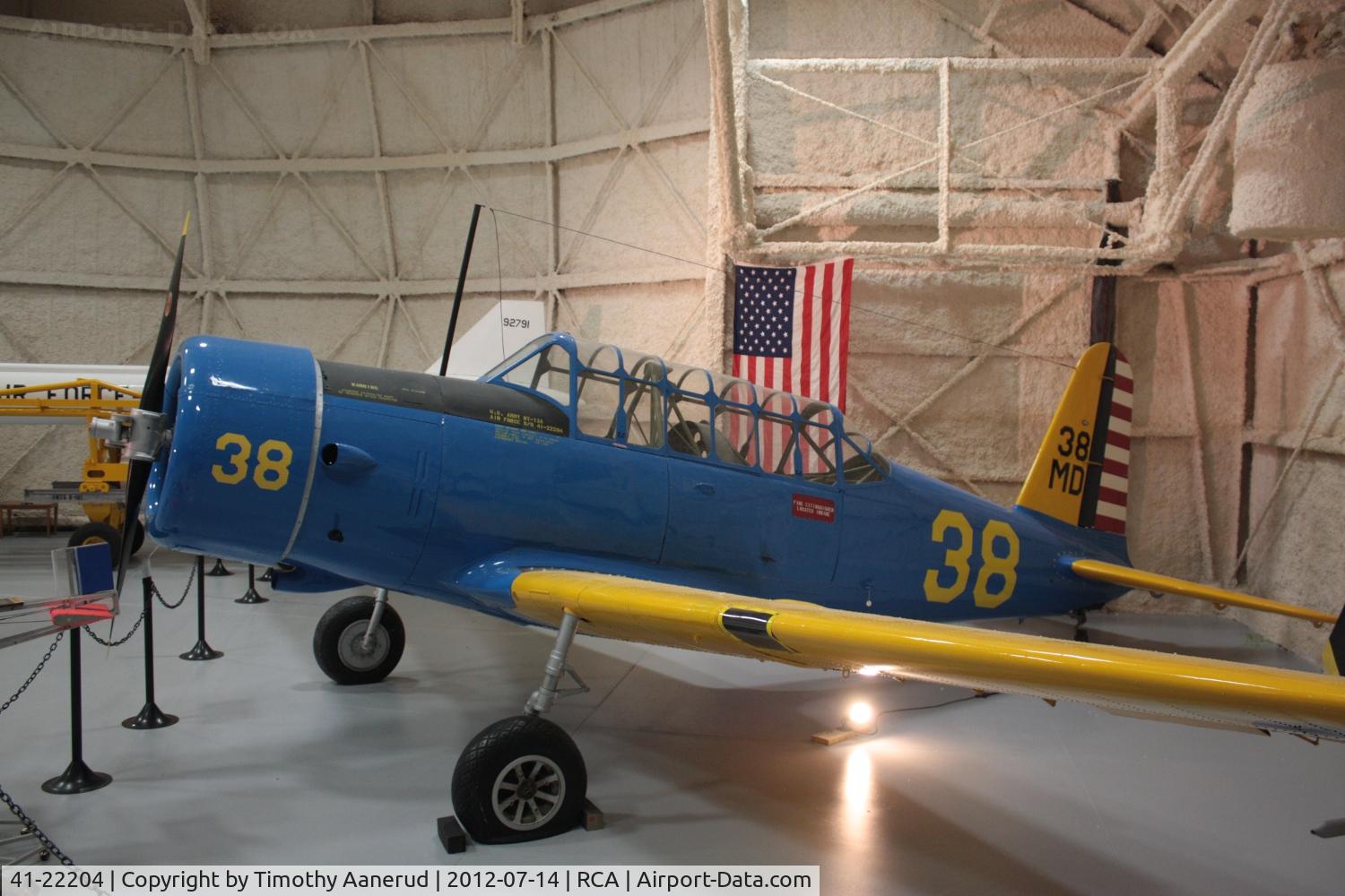 41-22204, 1941 Vultee BT-13A Valiant C/N 74-6124, 41-22204 (38 MD), 1941 Vultee BT-13A, c/n: 74-6124