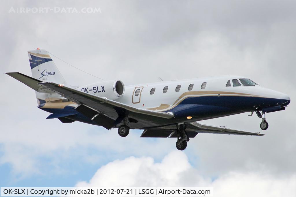 OK-SLX, 2002 Cessna 560XL Citation Excel C/N 560-5243, Landing