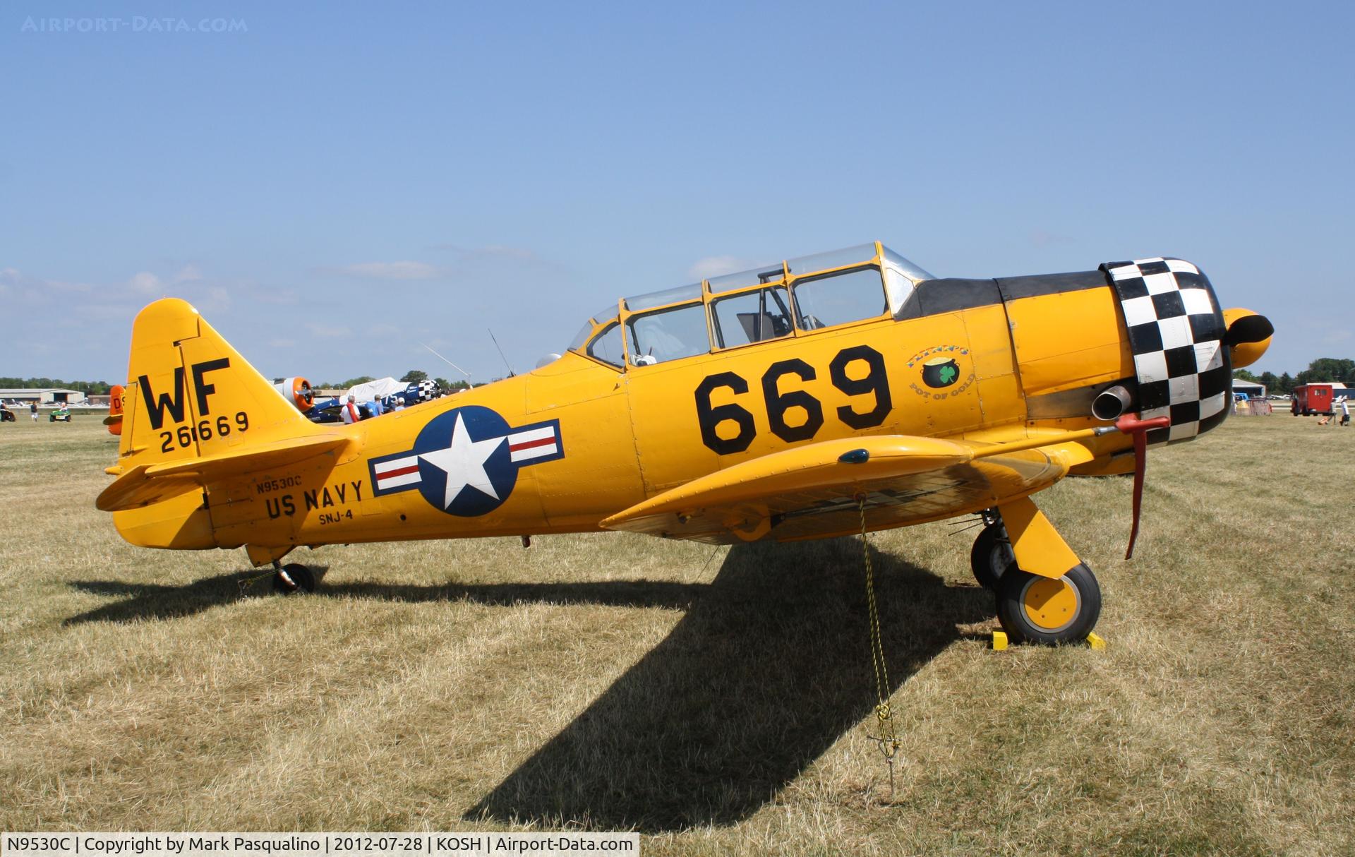 N9530C, 1942 North American AT-6C C/N 8811083, North American AT-6C