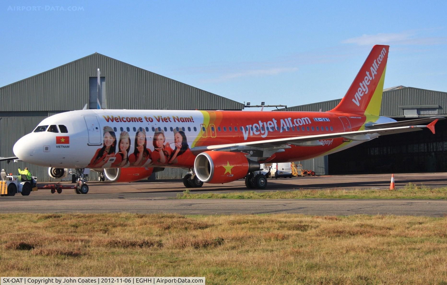SX-OAT, 2010 Airbus A320-214 C/N 4190, Preparing to depart on delivery to Vietjet Air after respray.   Reported to be VN-A689