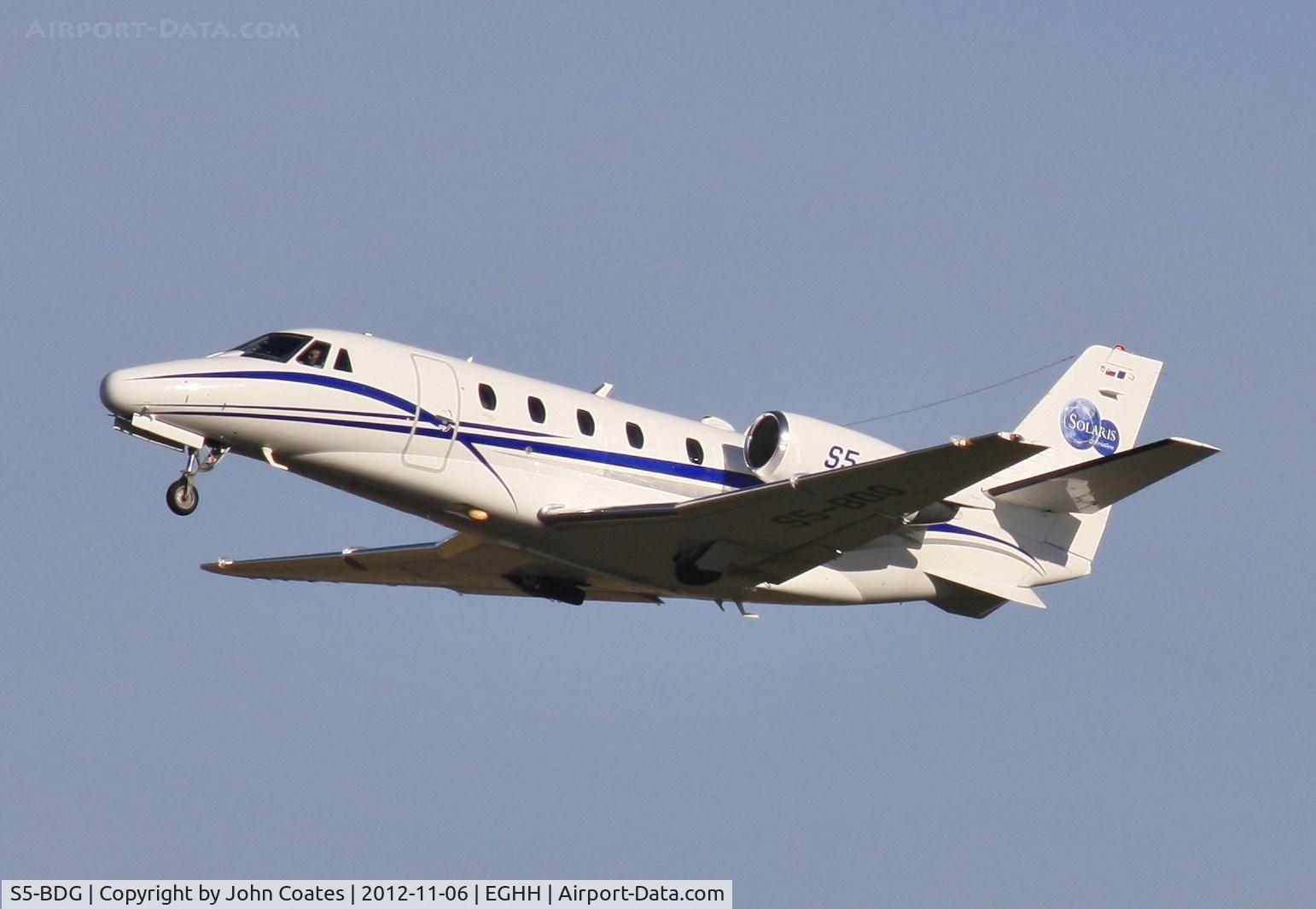 S5-BDG, 2001 Cessna 560XL Citation C/N 560-5215, Ce 560XL of Solaris Aviation departs after a short visit.