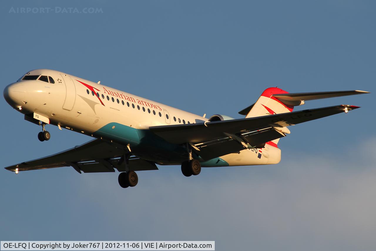 OE-LFQ, 1996 Fokker 70 (F-28-0070) C/N 11568, Austrian arrows