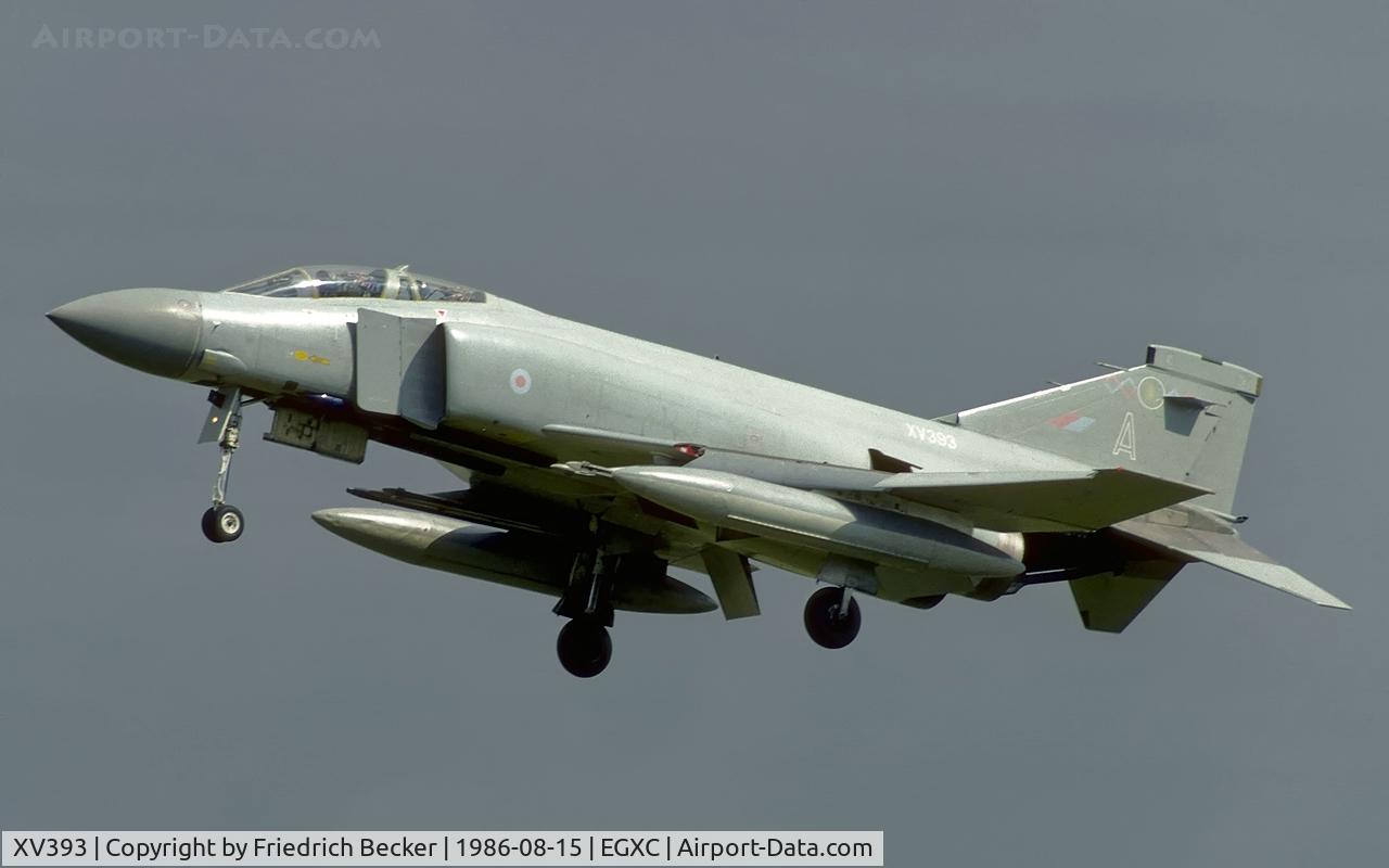 XV393, 1968 McDonnell Douglas Phantom FGR2 C/N 2791/9223, on final at RAF Coningsby