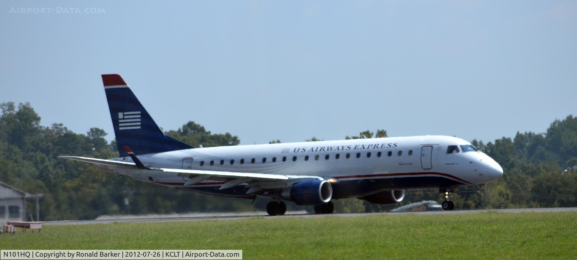 N101HQ, 2007 Embraer 175LR (ERJ-170-200LR) C/N 17000156, Takeoff roll  CLT