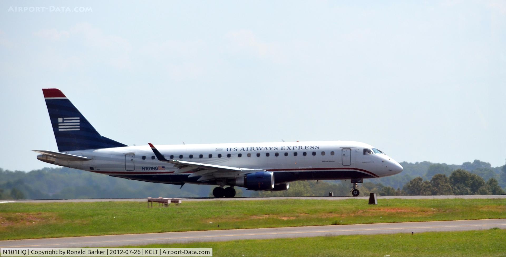 N101HQ, 2007 Embraer 175LR (ERJ-170-200LR) C/N 17000156, Takeoff roll CLT