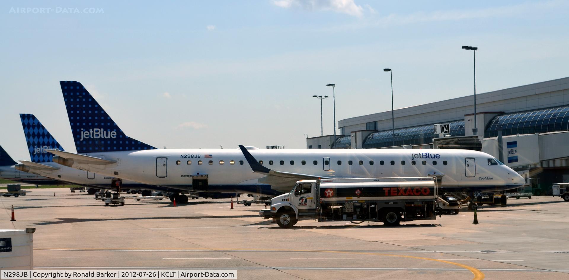 N298JB, 2009 Embraer 190AR (ERJ-190-100IGW) C/N 19000249, CLT