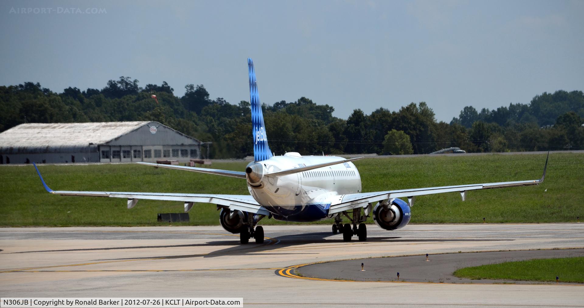 N306JB, 2009 Embraer ERJ-190-100 IGW 190AR C/N 19000272, Taxi CLT