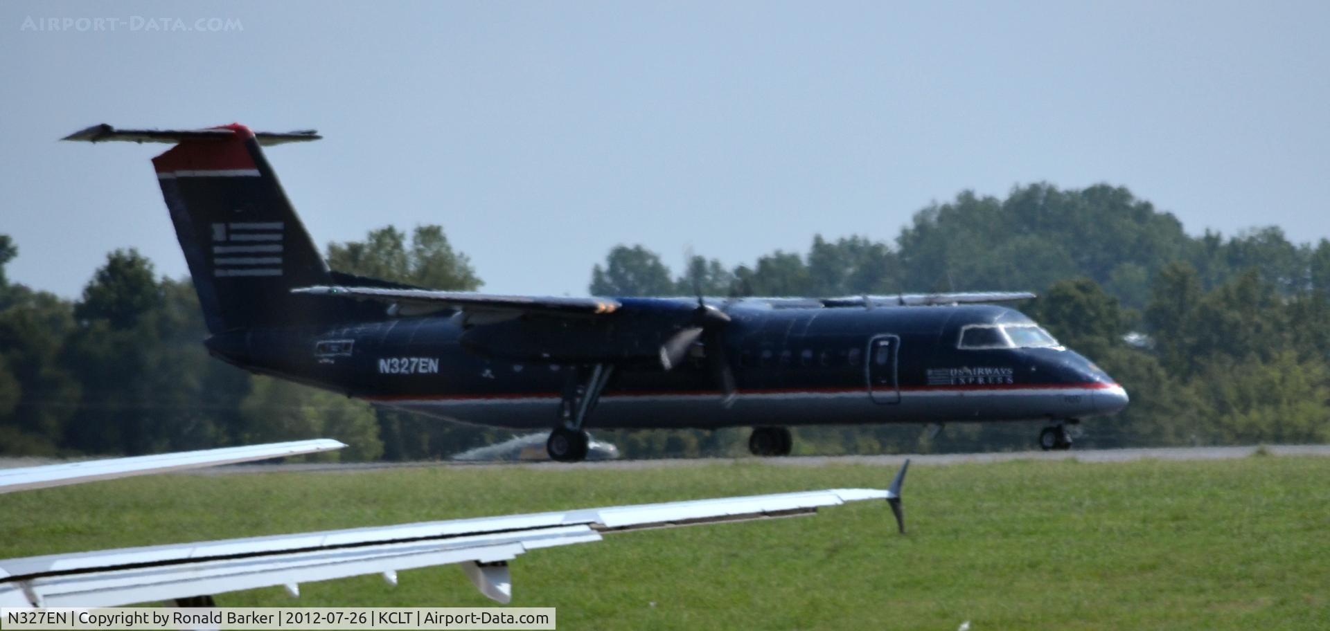 N327EN, 1991 De Havilland Canada DHC-8-311 Dash 8 C/N 261, Takeoff CLT