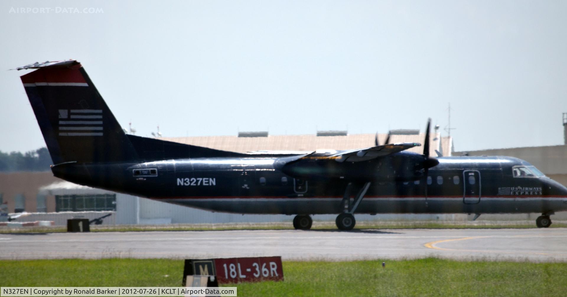N327EN, 1991 De Havilland Canada DHC-8-311 Dash 8 C/N 261, Takeoff CLT