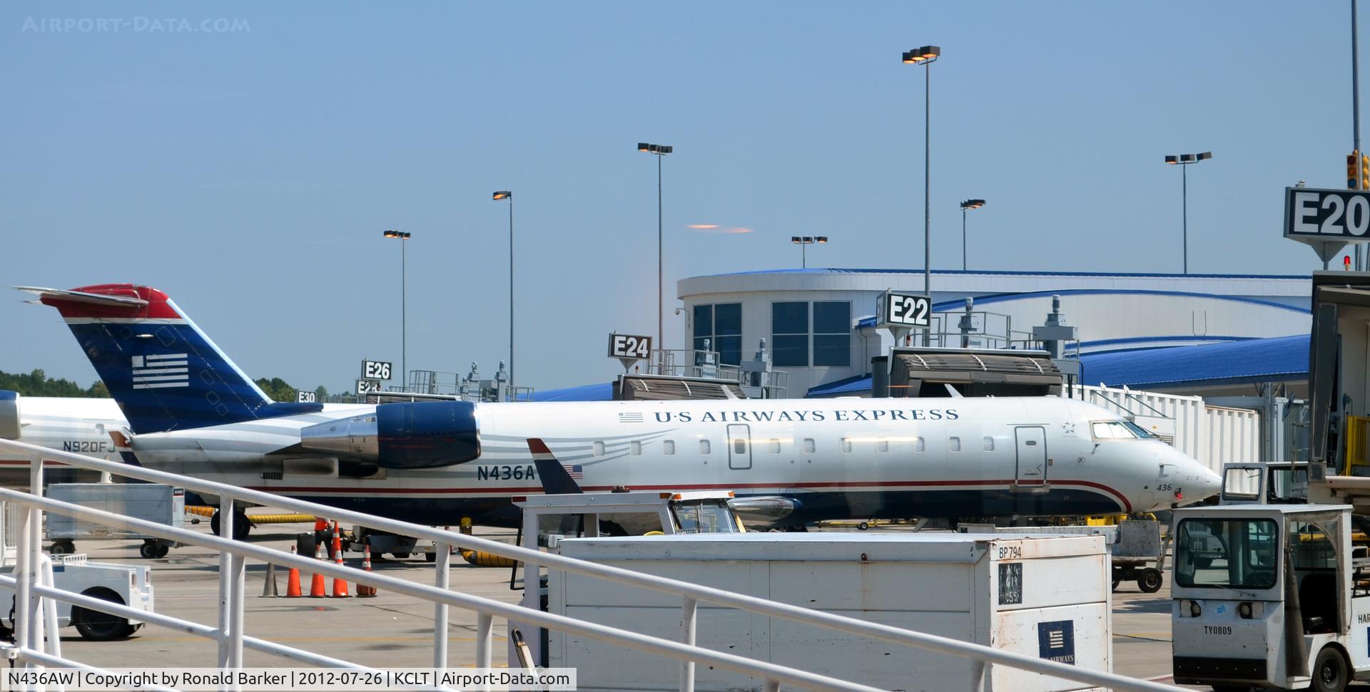 N436AW, 2002 Bombardier CRJ-200LR (CL-600-2B19) C/N 7734, CLT