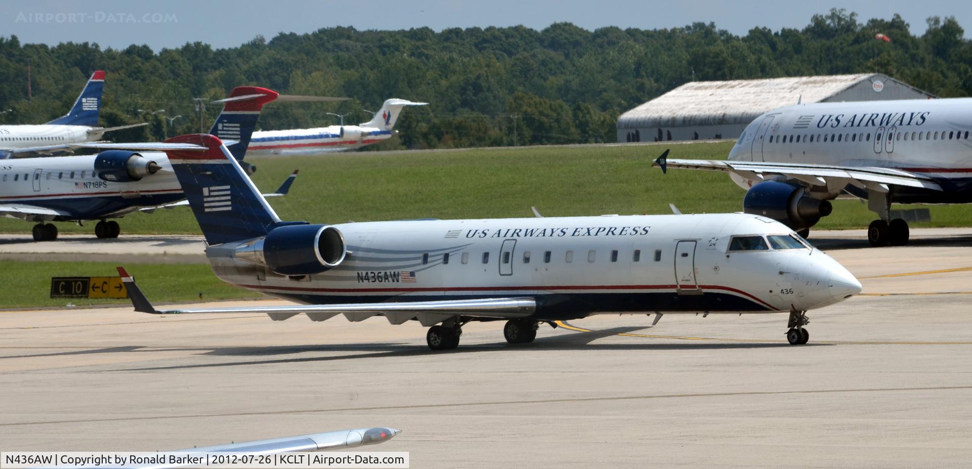 N436AW, 2002 Bombardier CRJ-200LR (CL-600-2B19) C/N 7734, Taxi CLT