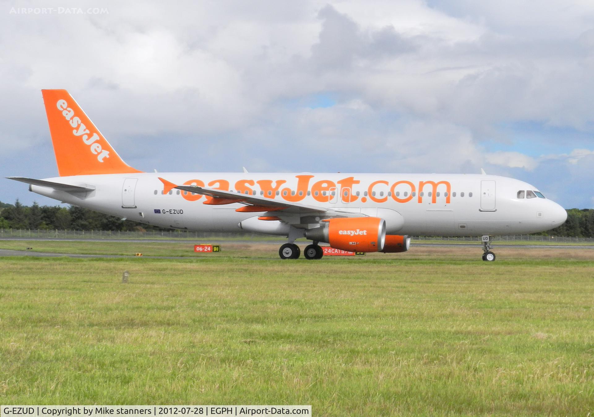 G-EZUD, 2011 Airbus A320-214 C/N 4636, Easyjet A320 Arrives at EDI From GVA