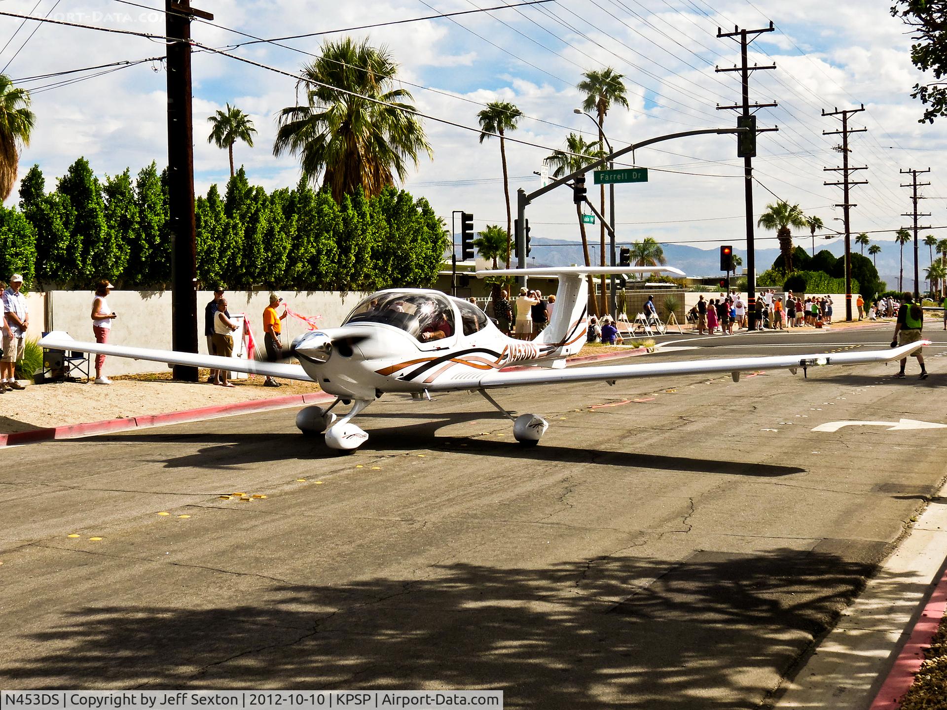 N453DS, Diamond DA-40 Diamond Star C/N 40.1123, AOPA 2012 Parade at  Palm Springs.