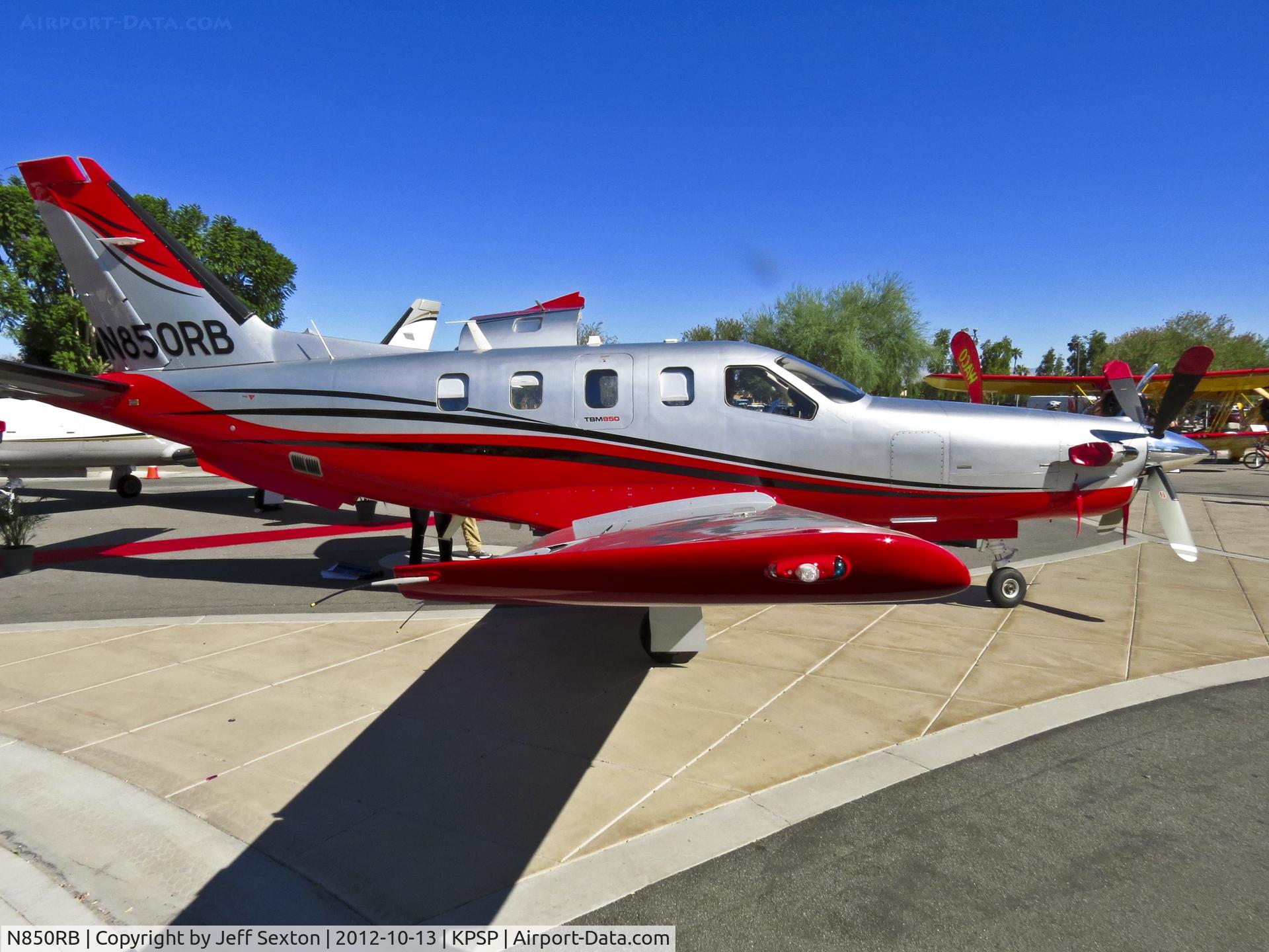 N850RB, 2007 Socata TBM-700 (850) C/N 524, AOPA 2012 Static Display.
