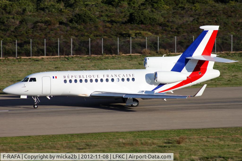 F-RAFA, 2009 Dassault Falcon 7X C/N 068, Taxiing