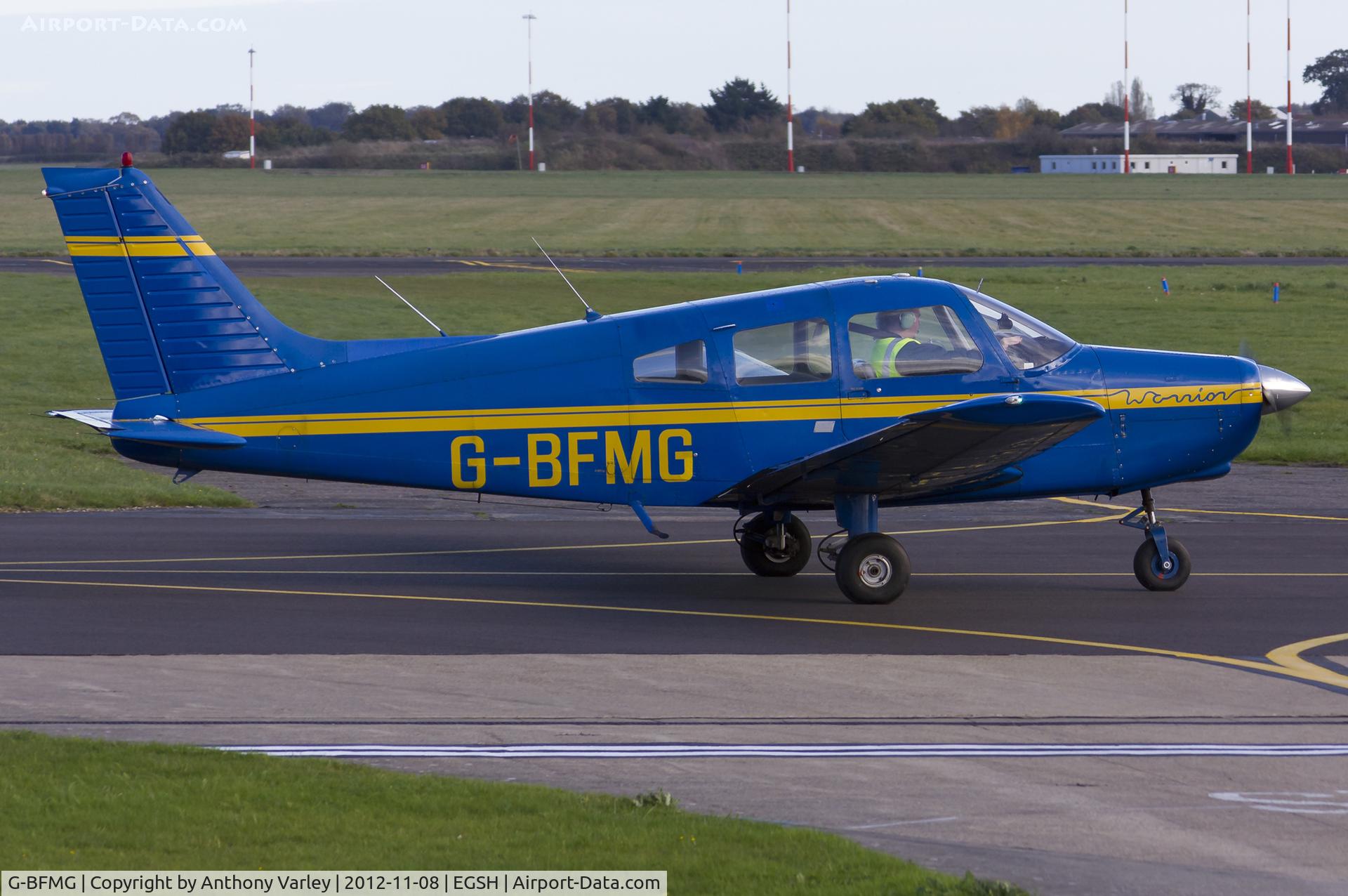 G-BFMG, 1977 Piper PA-28-161 Cherokee Warrior II C/N 28-7716160, Departing EGSH.