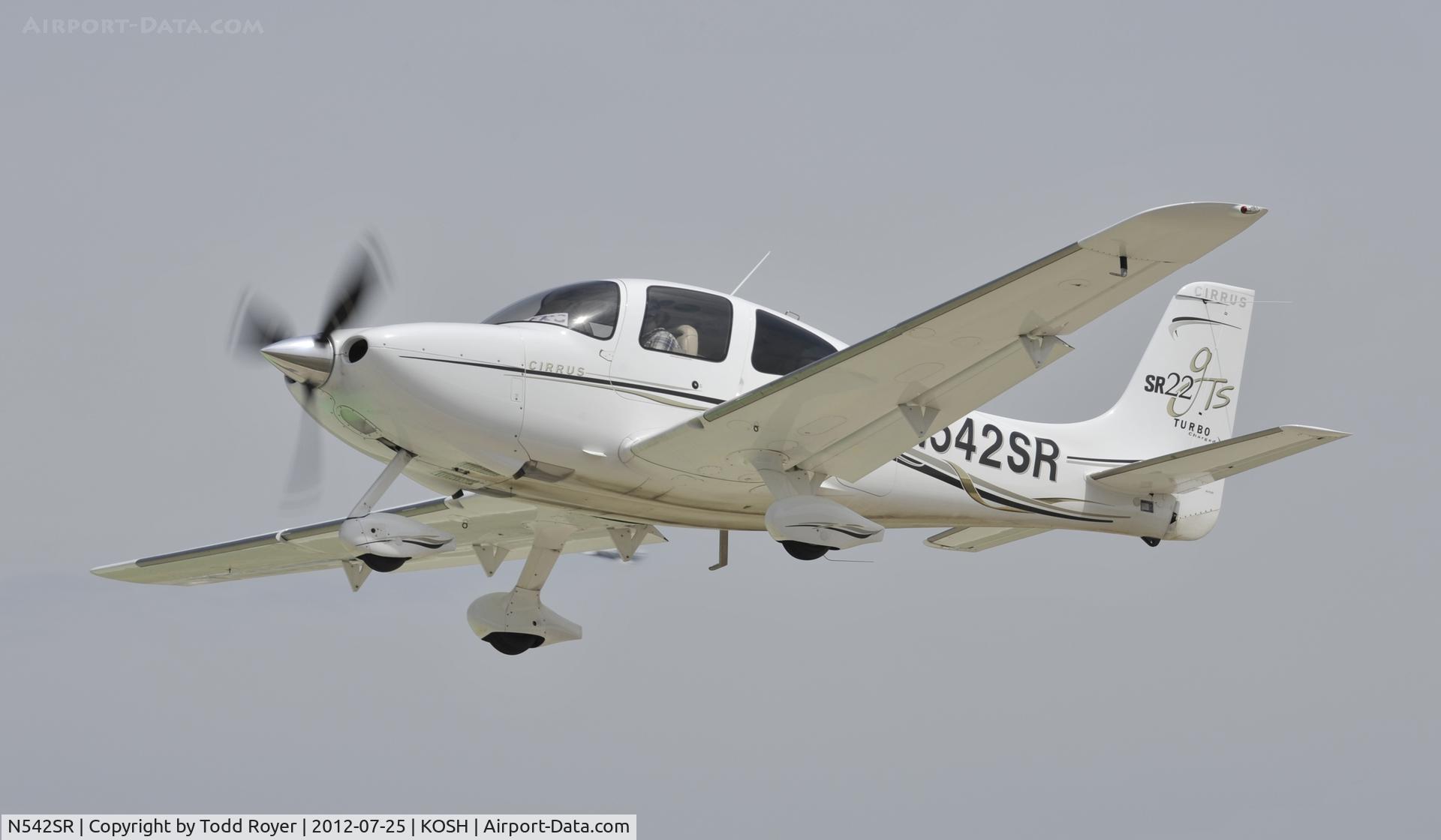 N542SR, 2006 Cirrus SR22 C/N 2213, Airventure 2012