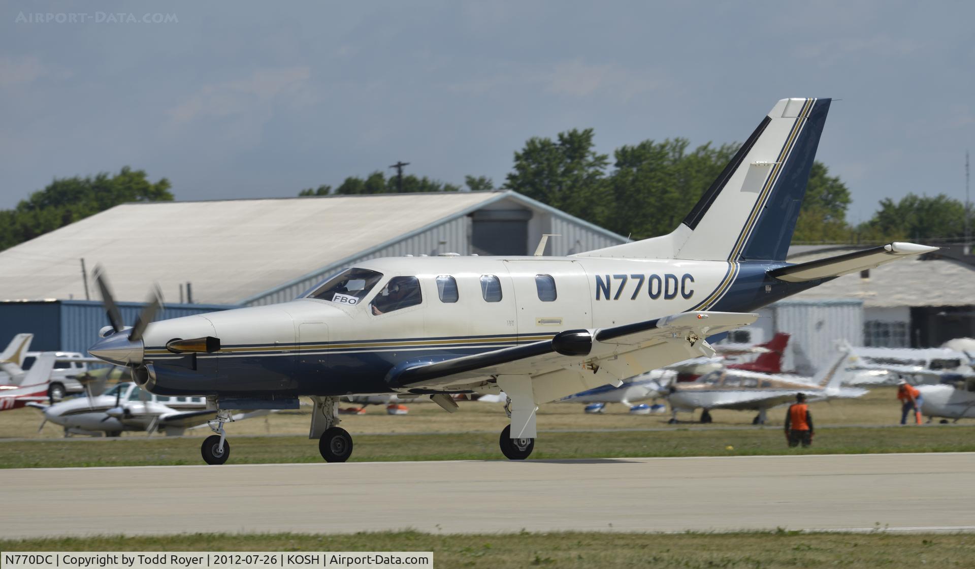 N770DC, 2000 Socata TBM-700 C/N 183, Airventure 2012