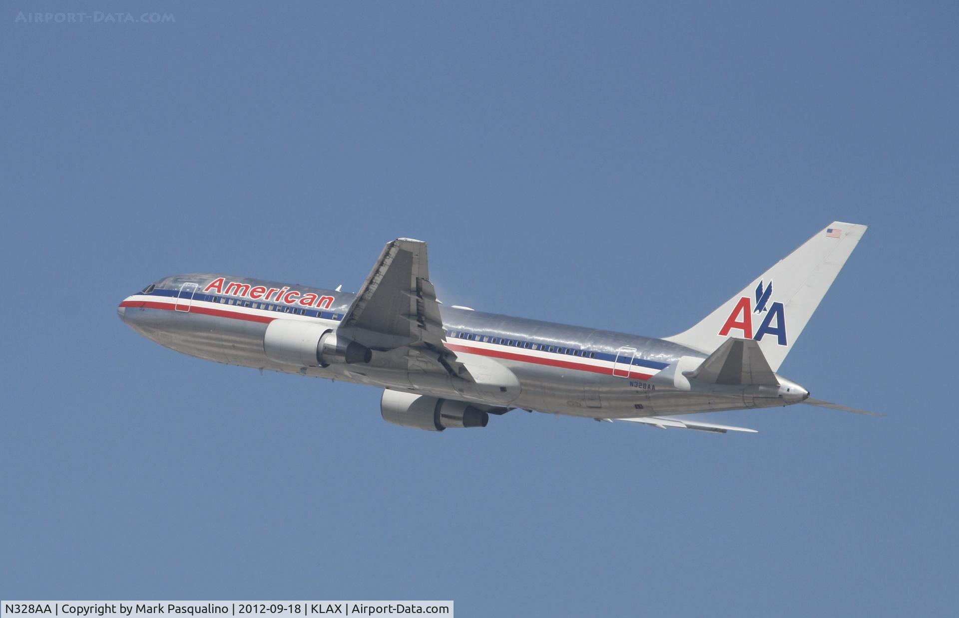 N328AA, 1986 Boeing 767-223 C/N 22328, Boeing 767-200