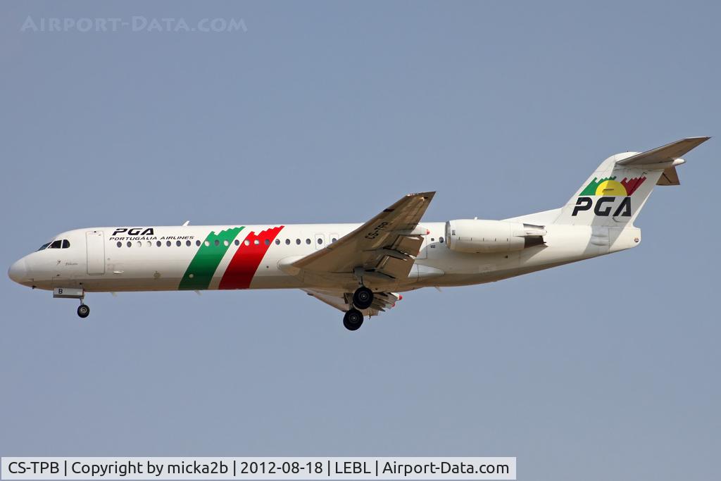 CS-TPB, 1990 Fokker 100 (F-28-0100) C/N 11262, Landing. Scrapped in december 2018