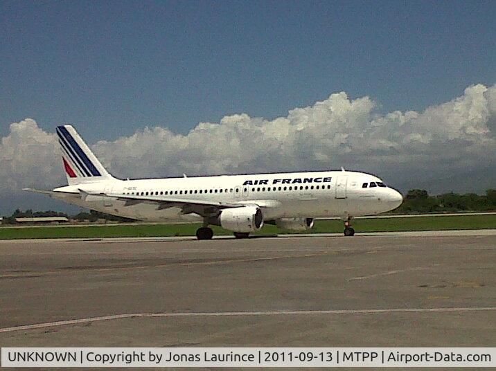 UNKNOWN, Airliners Various C/N Unknown, Aircraft Air France at the Toussaint Louverture International Airport of Port-au-Prince