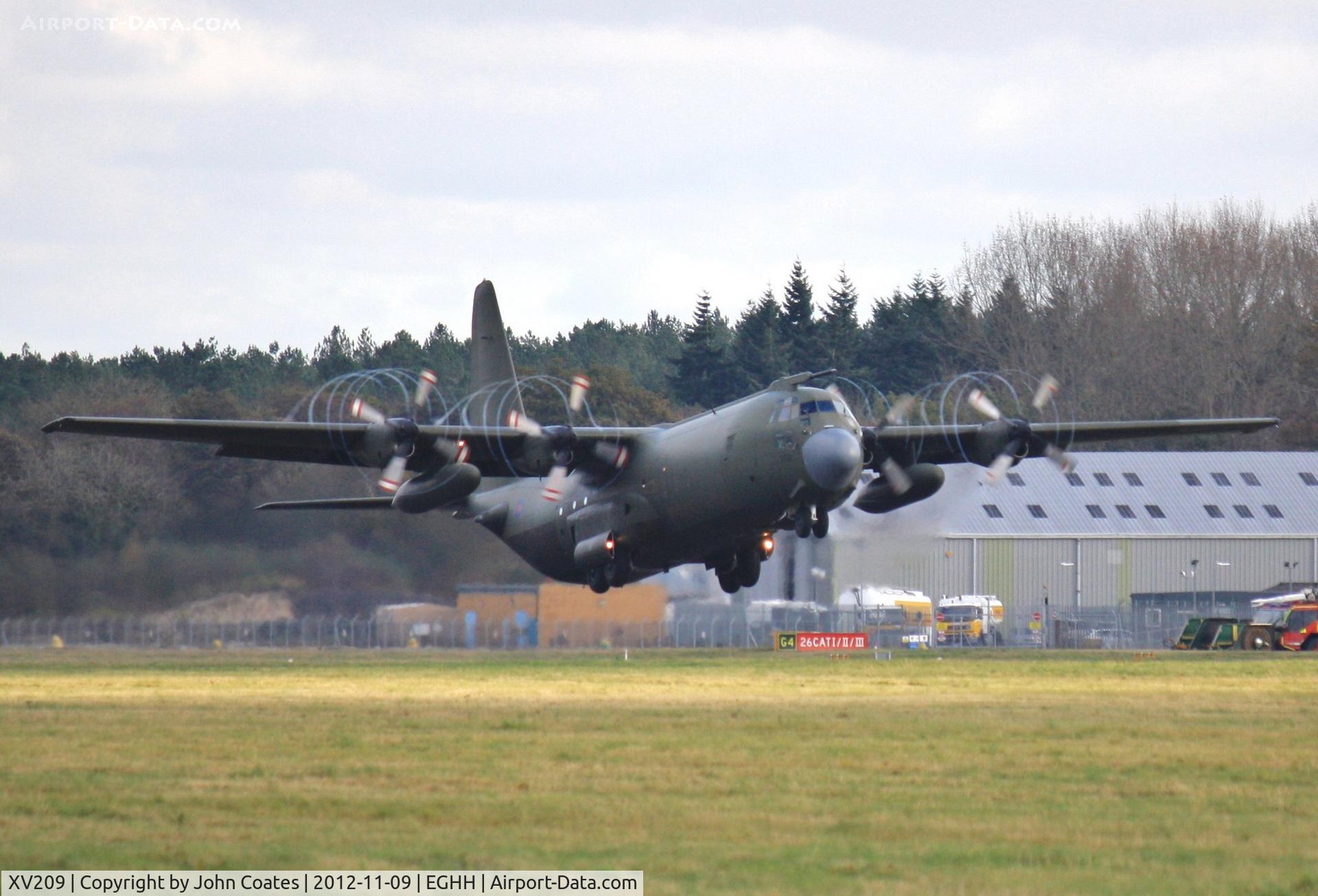 XV209, Lockheed C-130K Hercules C.3 C/N 382-4235, Departing to chuck more 
