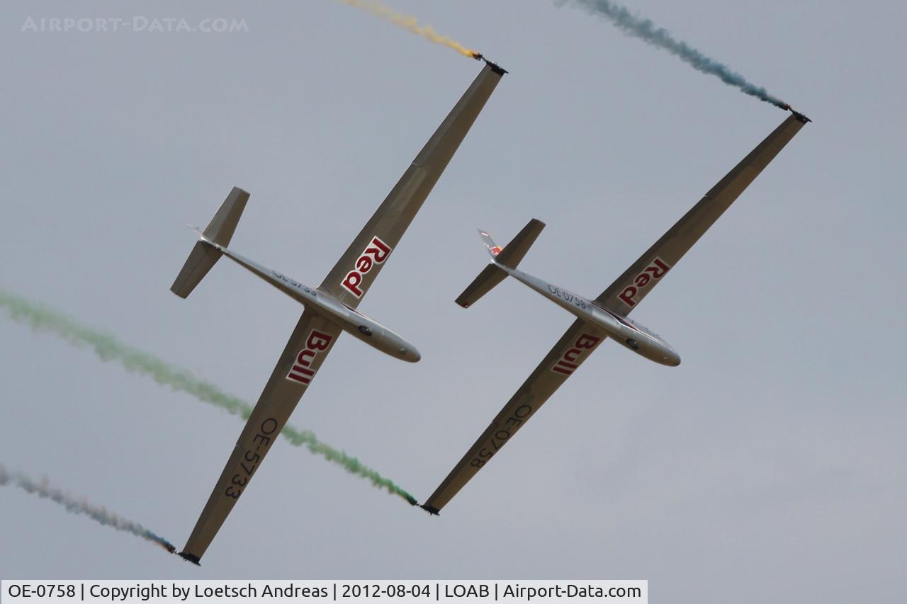 OE-0758, 1966 Let L-13 Blanik C/N 173311, Blanix Team