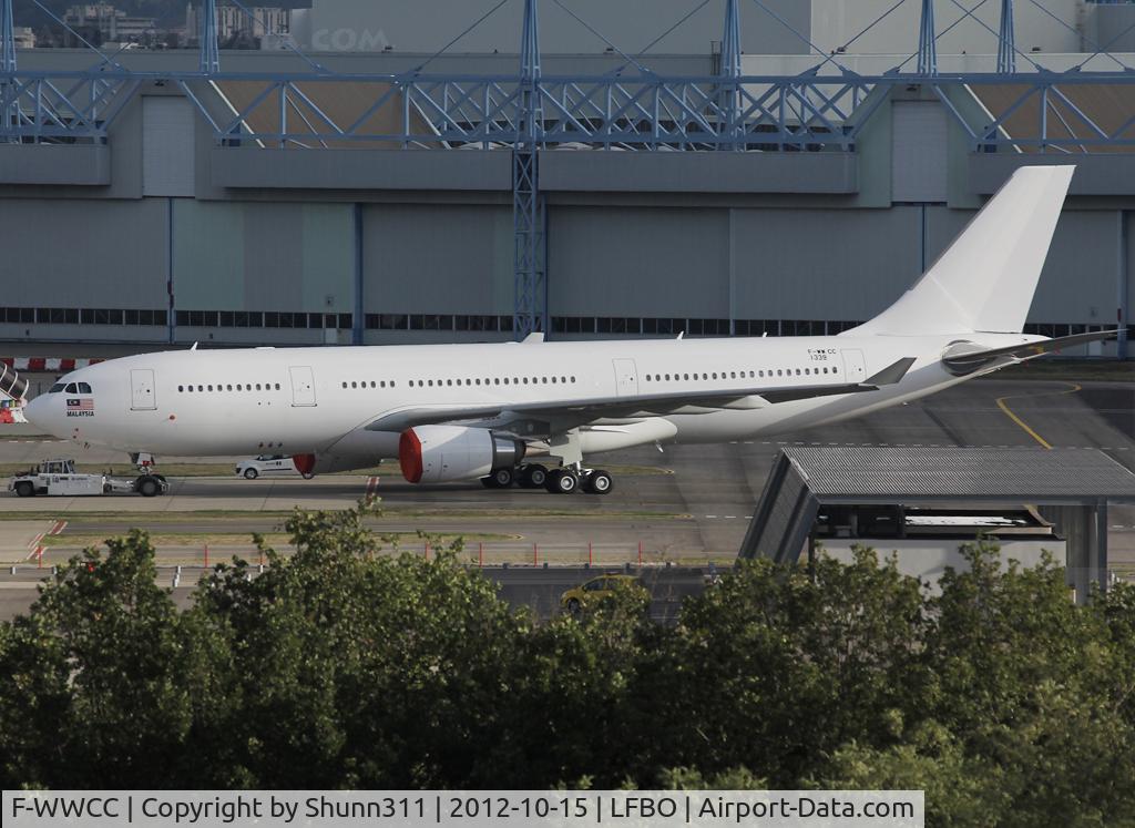 F-WWCC, 2012 Airbus A330-202 C/N 1339, C/n 1339 - To be 9M-XXJ and now with additional flag on cockpit