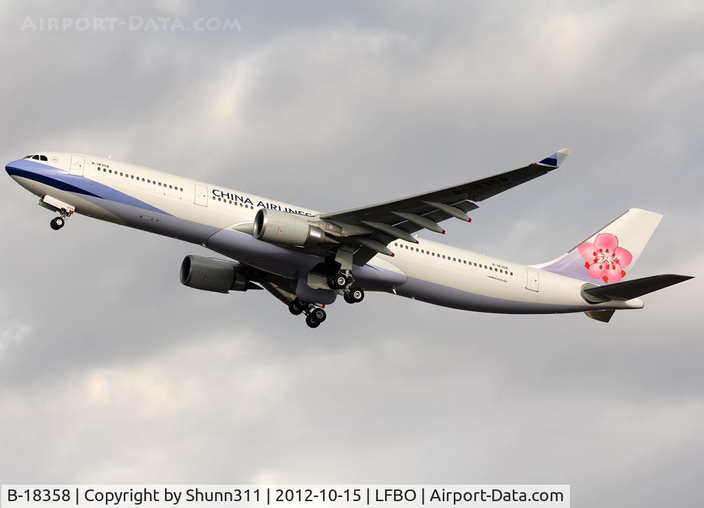 B-18358, 2012 Airbus A330-302 C/N 1346, Delivery day...