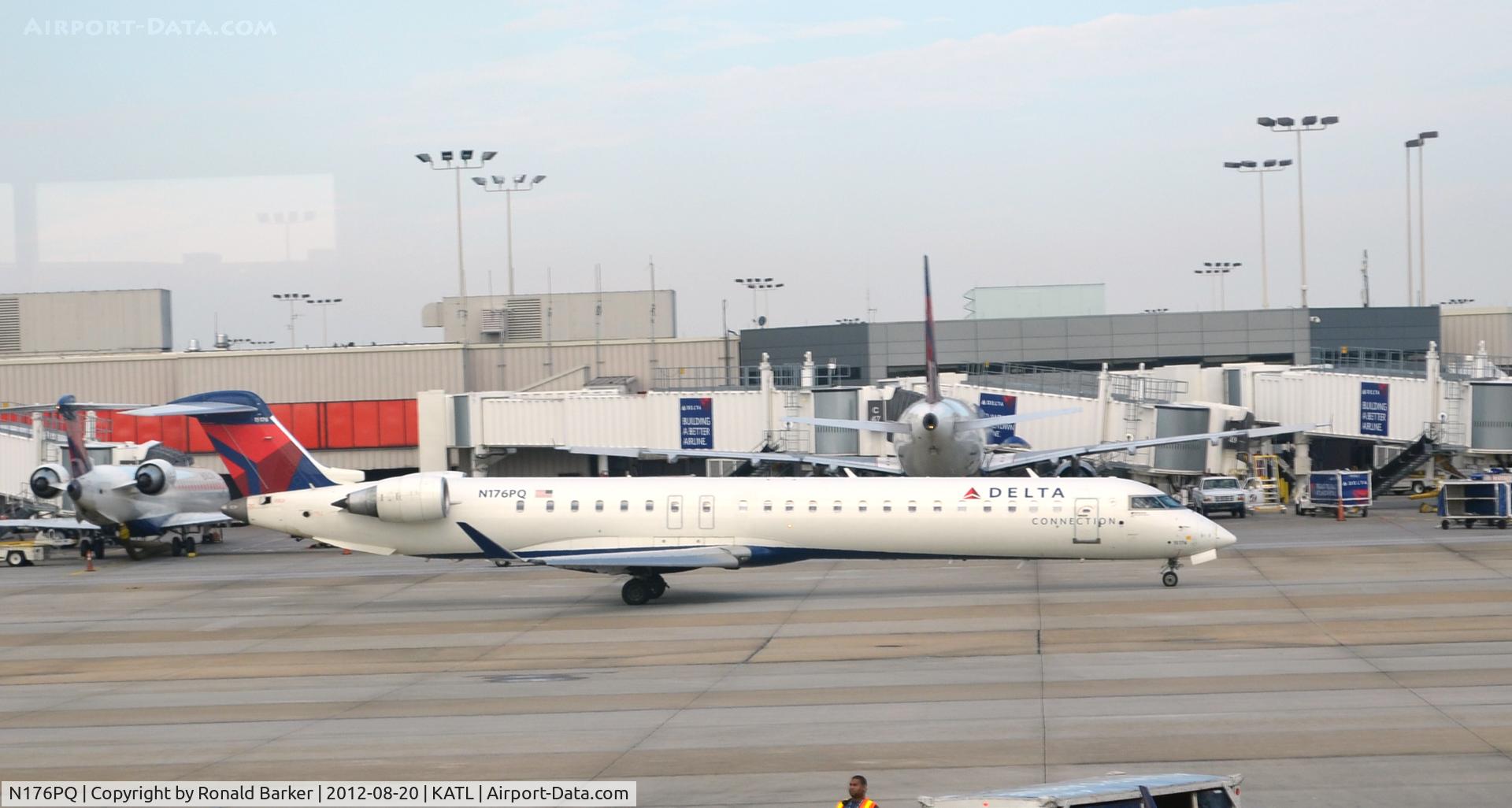 N176PQ, 2008 Bombardier CRJ-900ER (CL-600-2D24) C/N 15176, Taxi ATL