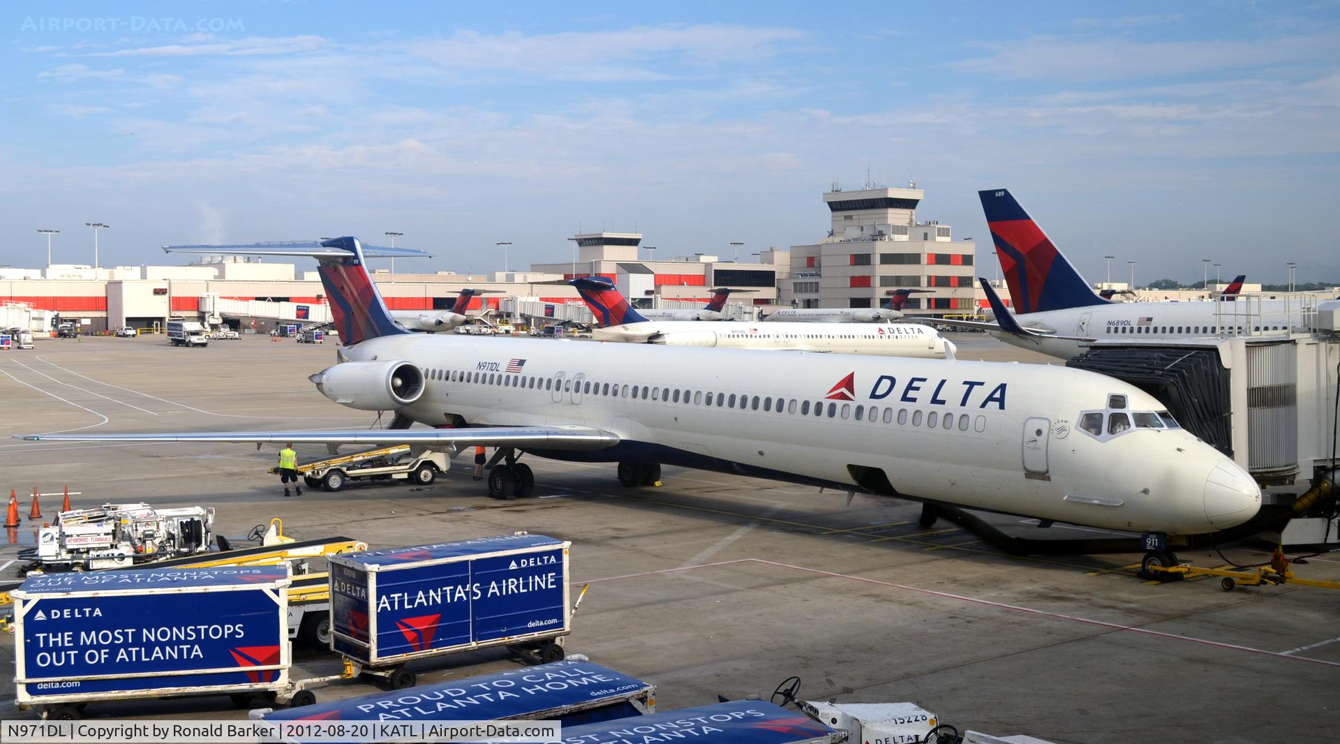 N971DL, 1991 McDonnell Douglas MD-88 C/N 53214, Atlanta