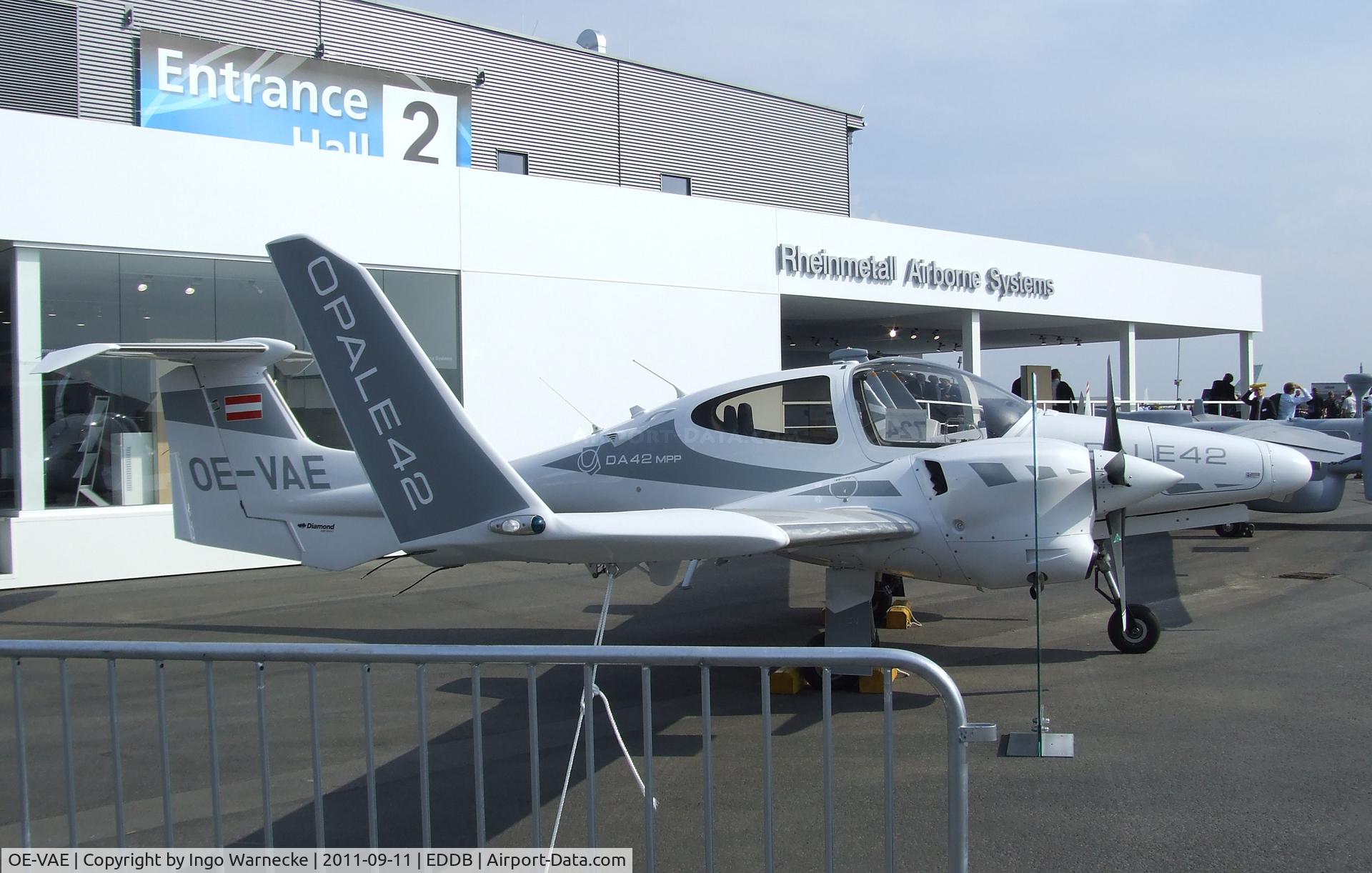 OE-VAE, Diamond DA-42 Twin Star C/N 42.339, Diamond DA-42 MPP OPALE42 at the ILA 2012, Berlin