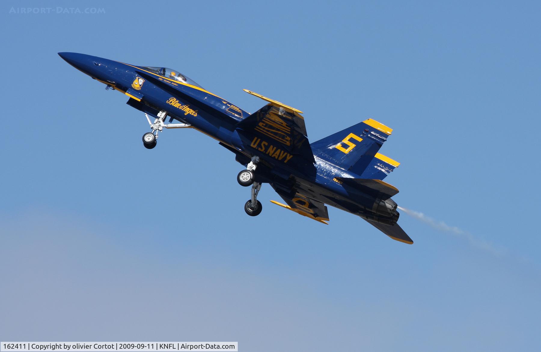 162411, McDonnell Douglas F/A-18A Hornet C/N 0243, taking off, NAS fallon airshow