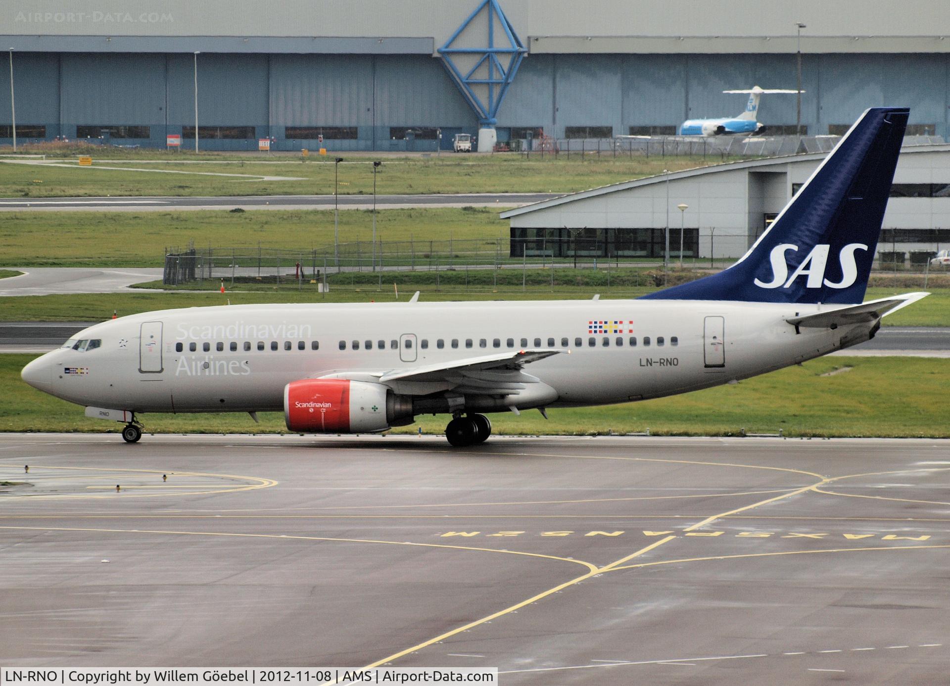 LN-RNO, 1999 Boeing 737-783 C/N 28316, Taxi to runway L18 of Schiphol Airport